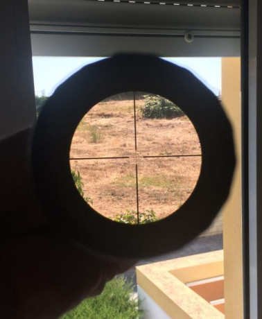 Visor de Caza muy polivalente, comprado hace un año y tres meses y ha salido al campo 2 veces, lo puse 20