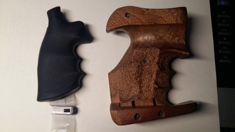 Pues que vendo este Revolver, que estoy quitando cosillas por que tengo muchos años ya, y pienso dejar 20