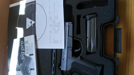 Cambiaría una NP28 del 9mm para. 
Y una Sig sauer pro del 9mm para.
Por un palanquero del 44magnum o una 01