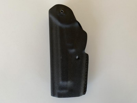 Vendo fundas de pistola de la marca Safariland. Están incompletas de allí el precio.

-Funda de pistola 00
