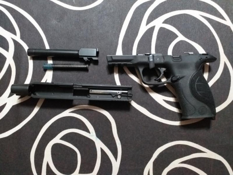  Pistola Smith & Wesson M&P9 PRO calibre 9mm Parabellum en venta con 3 cargadores. (Guiada en 00
