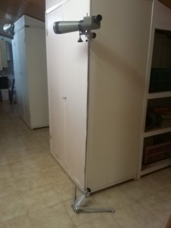 SOPORTE DE CONSTRUCCION ARTESANAL DE ALUMINO Y ACERO.(hecho en Barcelona)
MUY SOLIDO EN TIRO TENDIDO Y 02