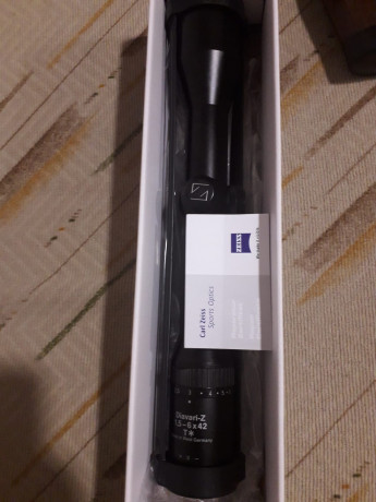 Un amigo vende este visor Zeiss por cambiarse a un z6. Os dejo su teléfono. Luis: 686 317 073
Precio del 01