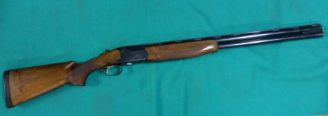  Se vende .
Superpuesta marca Lanber, calibre 12, expulsora, monogatillo, con polichoques.
Las fotos hablan 02