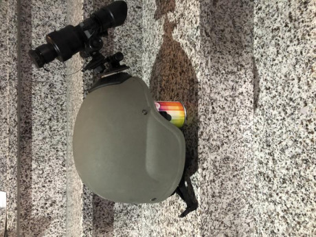 Se vende binocular de visión nocturna en perfecto estado de funcionamiento y con unas 20 horas de uso. 31