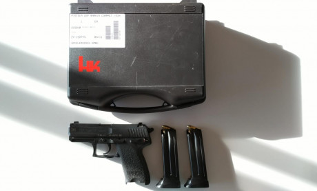 Vendo HK USP Compact 9mm con dos años de antiguedad de uso privado, esta como nueva, se vende con dos 00