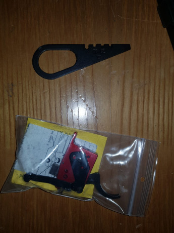 Muy buenas a todos,

Llevo ya unos días pensando, y al final me he decidido. 
Pongo a la venta mi Mosin 01