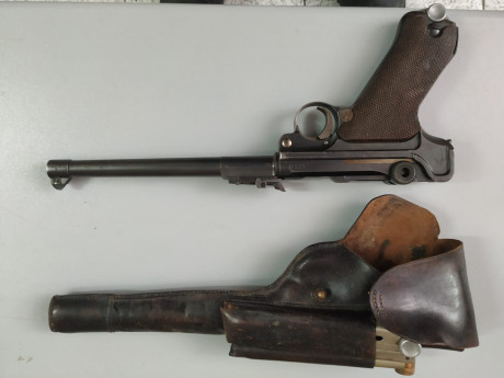Se vende luger cañón largo en perfecto estado y con guía de pertenencias precio 3000 euro mas de un siglo 00