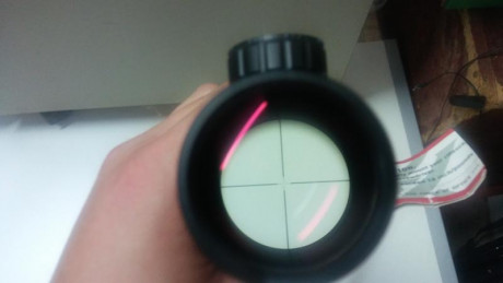 Hola pongo en venta este visor sin estrenar por que son muchos aumentos para como yo suelo cazar
Va con 00