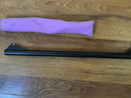 Se vende cañón para blaser r8 del calibre 300wm con cargador ,estado perfecto. Precio 850€ sin envío. 51