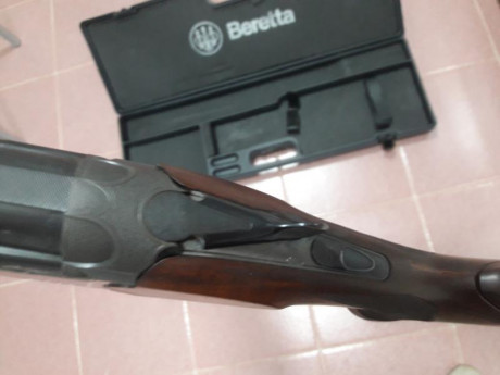 Buenas tarde, vendo Beretta 682 gold, para trap con * y ** estrellas, cañón de 75 cm, carillera regulable, 21