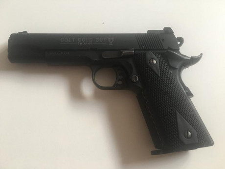 Cz97b (vendida)calibre 45 no más de 500 disparos y Smith&Wesson 9mm. Cz-450€ y s&w 225€. Guiadas 01