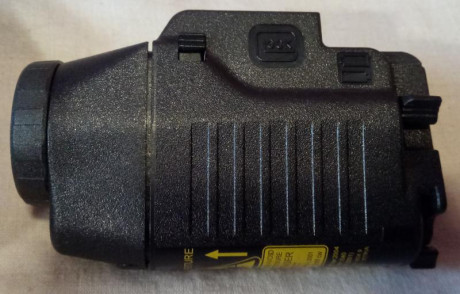 Se vende linterna láser original de Glock GTL 21, con destrornillador y bombilla de recambio, practicamente 01