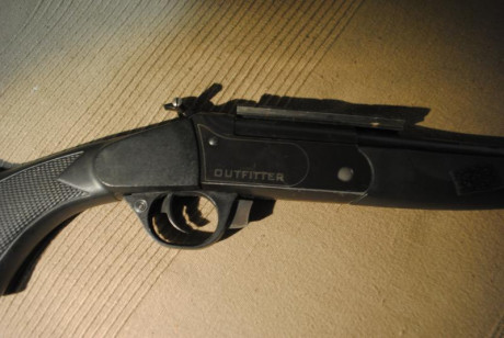Vendo rifle Ardesa outfitter en calibre 308 se ve usado pero esta en perfecto estado. Cañon de tan solo 00