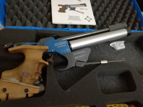Vendo pistola Match Guns MG1E, para competir a 10 m, en perfecto estado de conservación como se puede 02