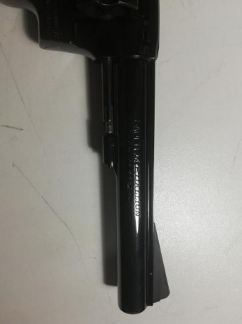 Buenas.
Vendo extraordinario revolver de la afamada casa Sauer&Shon.
Calibre... 38 sp
Cañón.... 6 70