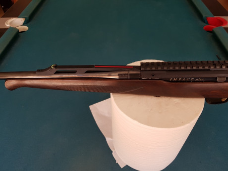 Vendo Verney Carron calibre 30-06 por 800€, ha tirado 3 cajas de 20 cartuchos lo vendo para hacer caja 11