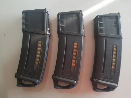 Hola, por dejar de usar el G36 vendo:

 Un Rail superior picatiny original de HK, con miras abatibles, 132
