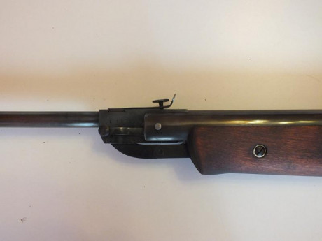 - Carabina BAIKAL modelo IJ 22 calibre 4,5 mm.
- Es de las primeras fabricadas por BAIKAL en la Unión 02