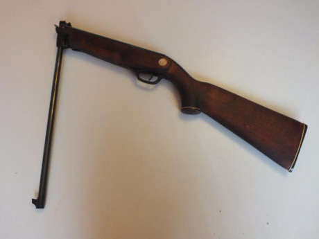 - Carabina BAIKAL modelo IJ 22 calibre 4,5 mm.
- Es de las primeras fabricadas por BAIKAL en la Unión 00