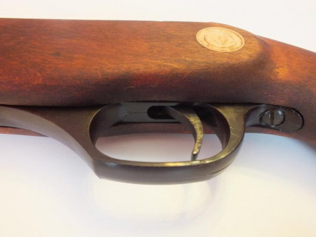 - Carabina BAIKAL modelo IJ 22 calibre 4,5 mm.
- Es de las primeras fabricadas por BAIKAL en la Unión 11