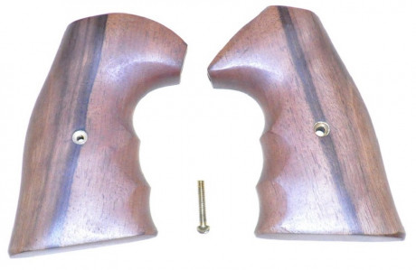 ***RETIRADA DE LA VENTA***

Vendo cachas de madera validas para Colt de armazón D (Colt Diamondback, Colt 00