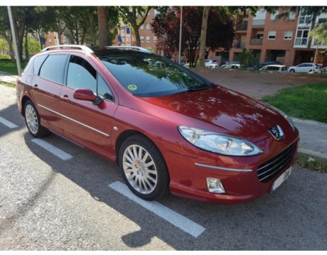 Hola compañeros, pongo en venta el coche de mi madre. Saludos!

Peugeot 407 SW 2.7 HDI Premium Aut. V6 02