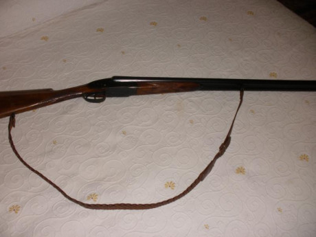 Cambio escopeta Victor Sarasqueta cal. 12/70 expulsores automáticos, en muy buen estado, por rifle cal. 00