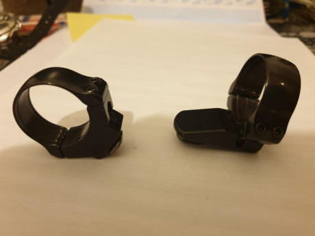 Se venden anillas marca APEL, de 30 mm., originales APEL, con su correspondiente logotipo grabado, practicamente 01