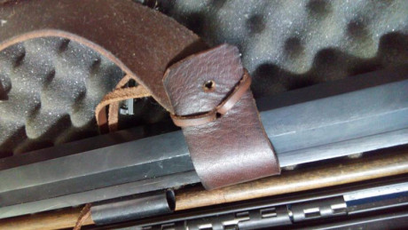 VENDO correa de tiro para rifle de avancarga, estilo original sin herrajes.
Facilita la sujección del 00
