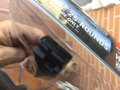 Hola, vendo cargador para MP 5 calibre 22 Lr nuevo y en su bolsa sin abrir. Precio 60 euros. Está en Madrid. 00