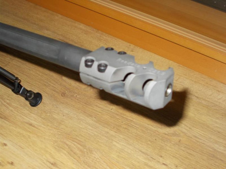Hola, muy a mi pesar pongo en venta este rifle, es un Remington 700 police LTR en 308 ,tendrá unos 300 10
