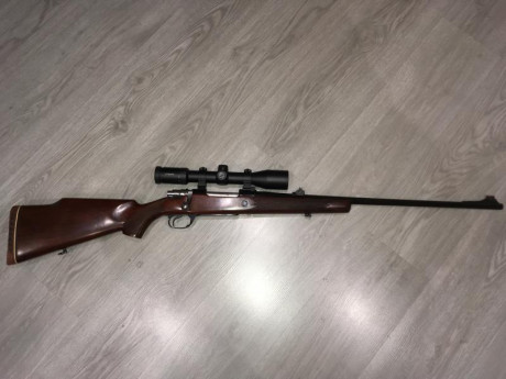 Un buen amigo vende un rifle Santa Bárbara modelo 1000 calibre 7mm RM, con monturas Warne desmontables 11