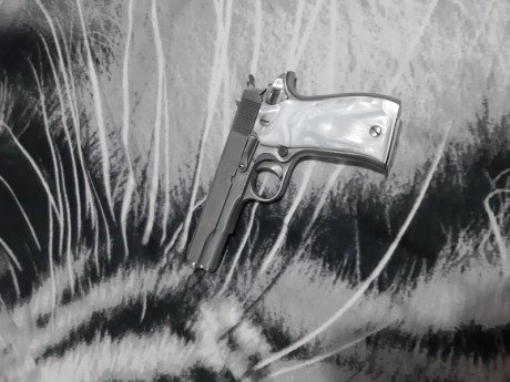 Vendo star s super 380acp la tengo guida en f que es muy difícil de hay su precio
 en buen estado por 00