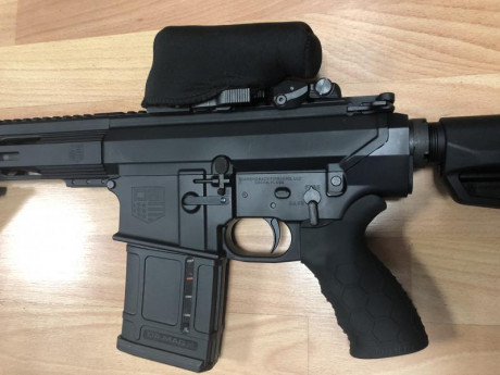 Buenas

Pongo a la venta mi AR-10, calibre 307 semiautomático, 13,5”. De estos pocos hay en España. Esta 02