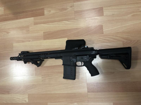 Buenas

Pongo a la venta mi AR-10, calibre 307 semiautomático, 13,5”. De estos pocos hay en España. Esta 01