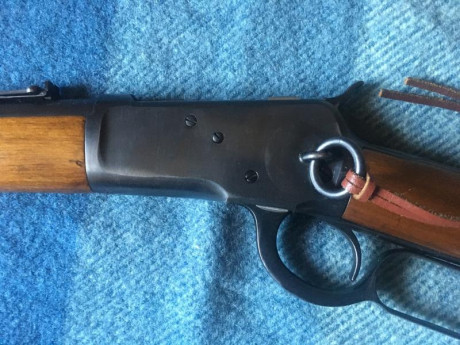 Buenas
Vendo Winchester 1892 carbine de 1918, 44-40 en buen estado de todo, repavonada de antiguo (yo 00