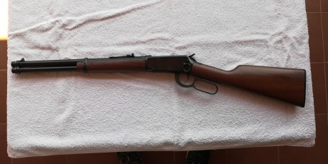 Un amigo ya mayor que anda fastidiado vende sus armas. Entre ellas está este magnífico rifle, un Wnchester 00