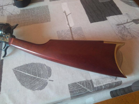 Vendo un Uberti American Carbine, carabina de 18" de cañón basada en el colt 1873, calibre 45 colt, 11