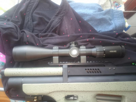 UN AMIGO VENDE ESTE MAGNIFICO VISOR comprado el 04-07-2018 totalmente impoluto sin marcas con factura 71