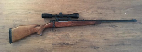 Vendo rifle CZ 600 del calibre .270 Winchester, montado con monturas fijas CZ con un visor Nikon Fieldmaster 01