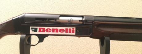 Vendo escopeta segunda mano  BENELLI 121 
Calibre 12 con polichoque y boquilla protectora
Largo cañón 00