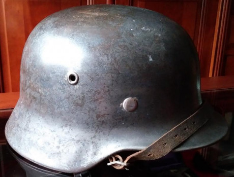 Hola:
Vendo casco alemán modelo M40 100% original. Lleva indicación del nombre del soldado que lo portaba.
Precio: 02