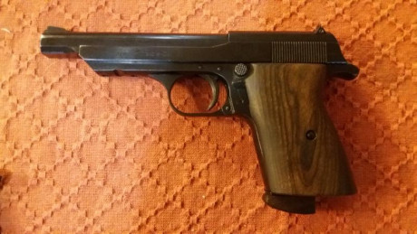 Hola. Vendo esta pequeñina con la que tan bien me lo he pasado. Compacta pero precisa y fiable.
Ajustable 00