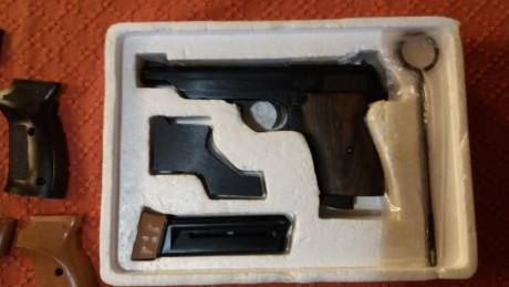 Hola. Vendo esta pequeñina con la que tan bien me lo he pasado. Compacta pero precisa y fiable.
Ajustable 11