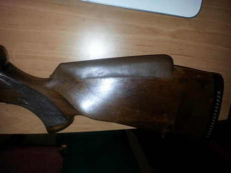 Vendo rifle Voere 2185 calibre 9,3 x 62. 
Se puede ver en Alcalá de Henares. Gastos de envío a cargo del 00