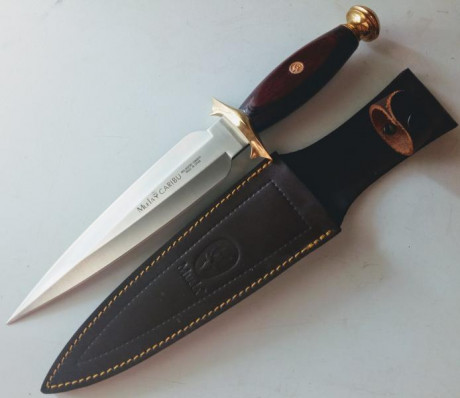 REBAJADO Vendo cuchillo Muela Caribù, en perfecto estado con su funda de piel original, mide 21 cm de 00