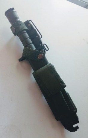 VENDIDA bayoneta Smith & Wesson especial OPL, para fusil M4, mide 19 cm de hoja y 32 cm. en total, 02
