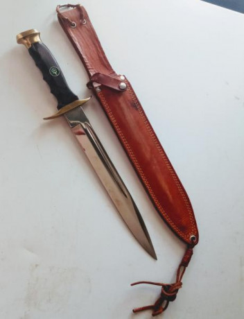 VENDIDO cuchillo de remate marca Muela, como nuevo, muy cuidado, tiene mas de 30 años, mide 25,5 cm. Precio 01
