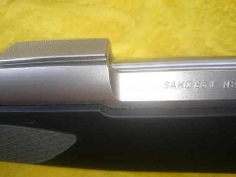 SE VENDE  rifle SAKO 85 FINNLIGHT 7 RM  NUEVO SIN ESTRENAR guiado marzo 2019 con su garantia 
sin pelo, 01
